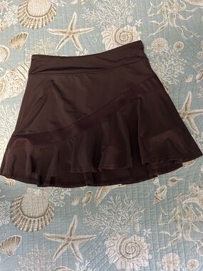 Brown Women's Skater Tennis Skirt with Ruffle Hem